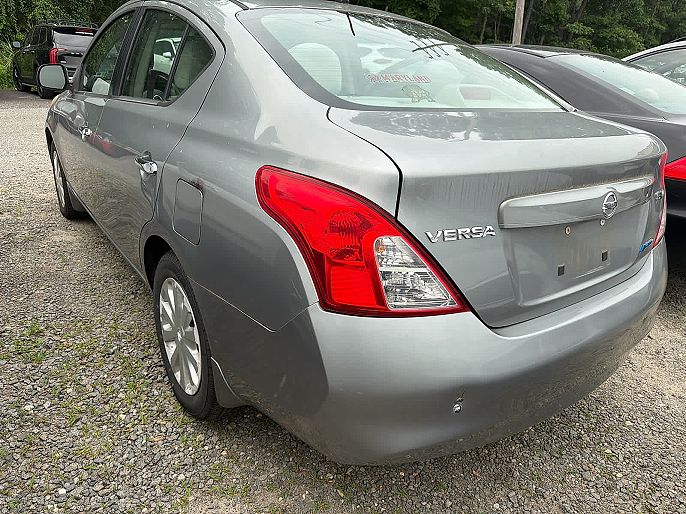 2012 Nissan Versa
