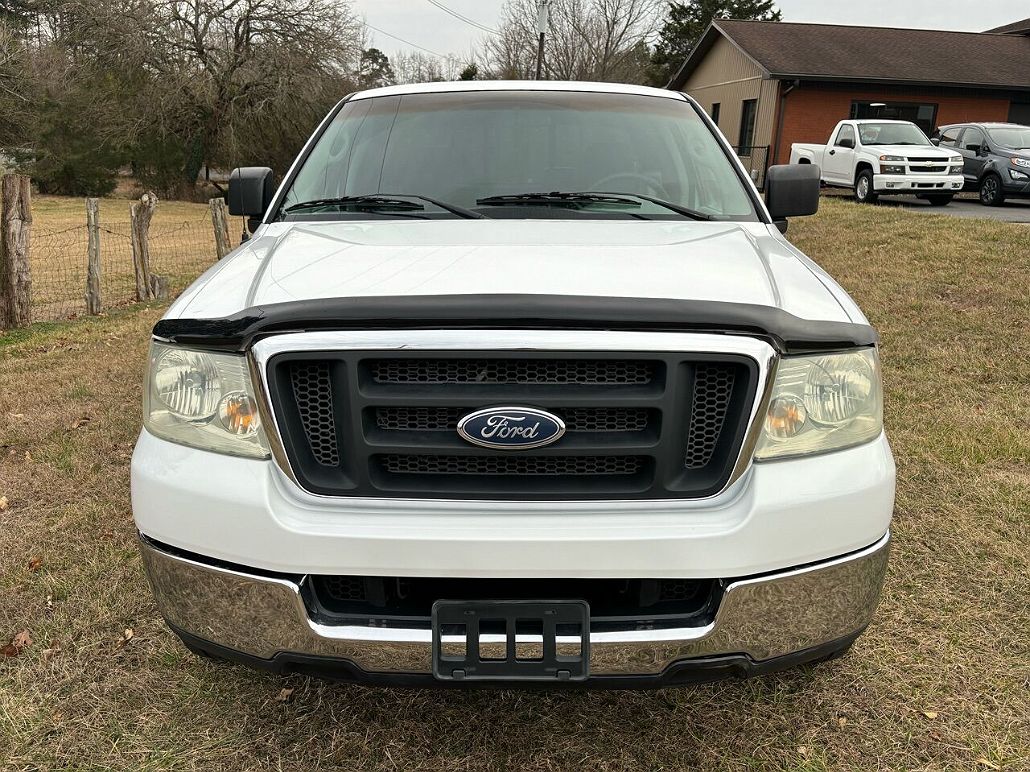 2004 Ford F-150 XL image 5