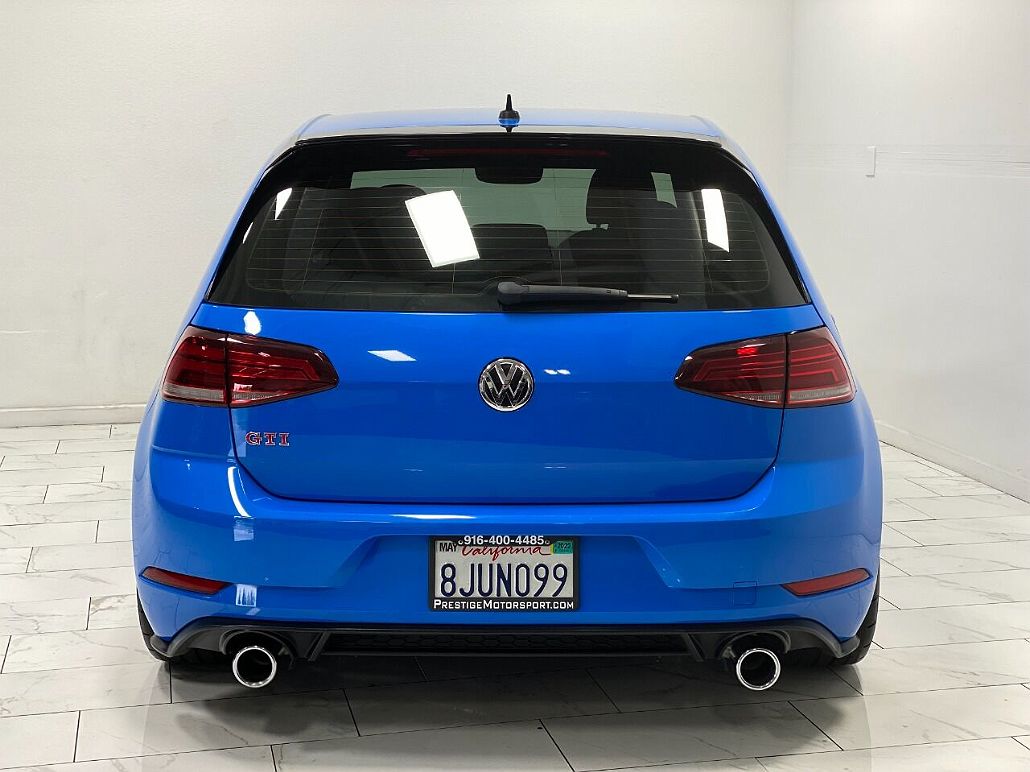 2019 Volkswagen Golf Rabbit Edition image 4