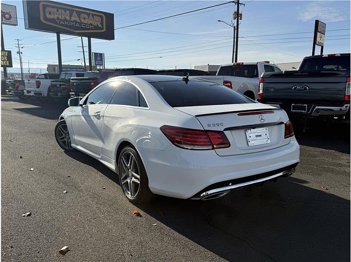 2016 Mercedes-Benz E-Class