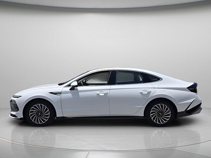 2025 Hyundai Sonata