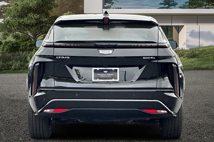 2025 Cadillac Lyriq