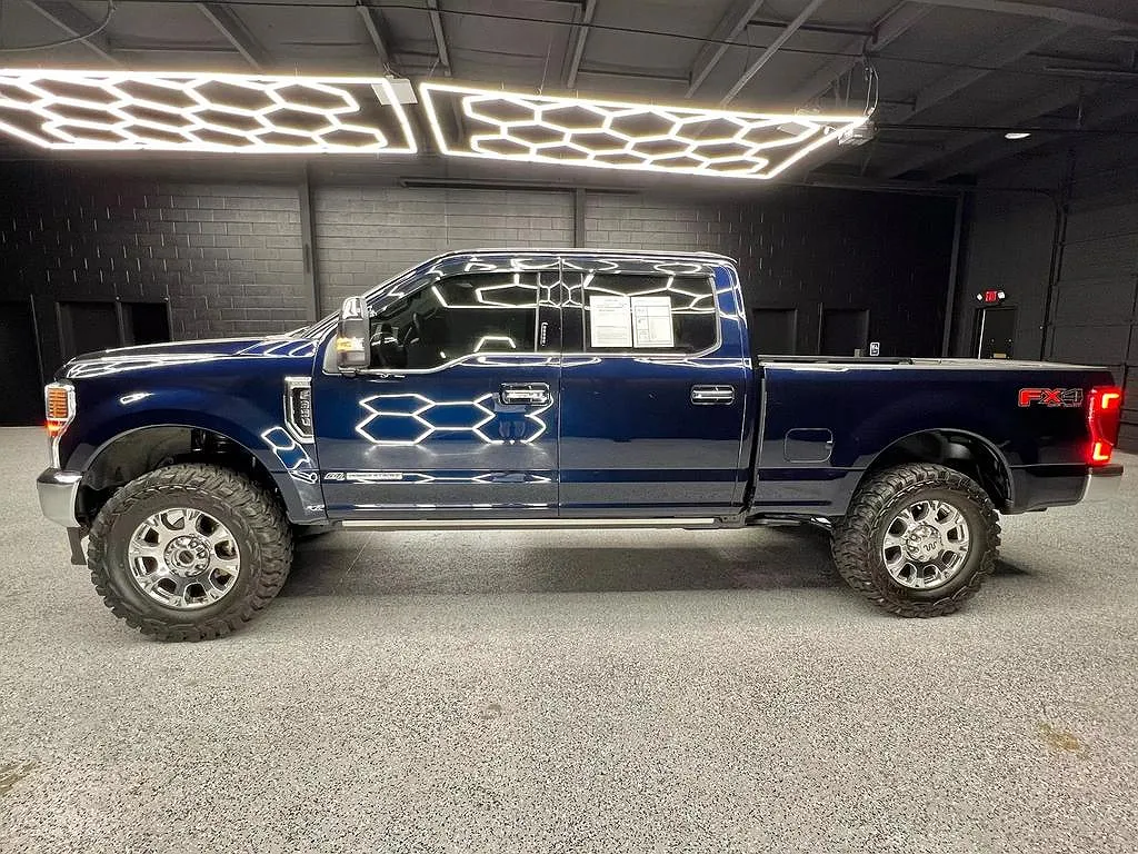 2022 Ford F-350 King Ranch image 1