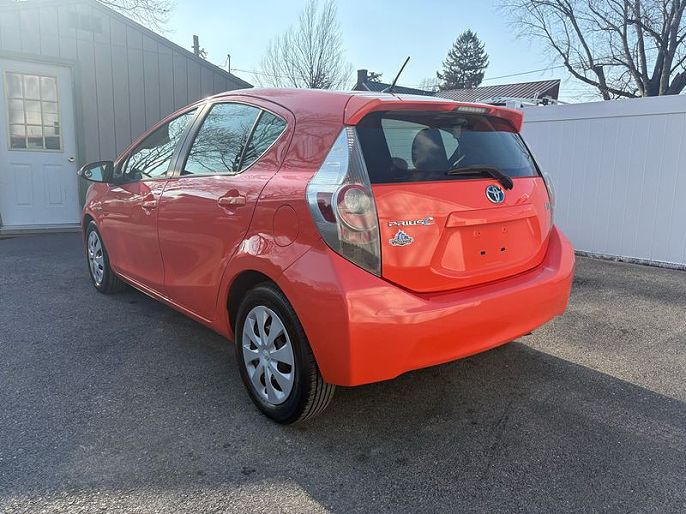 2012 Toyota Prius c