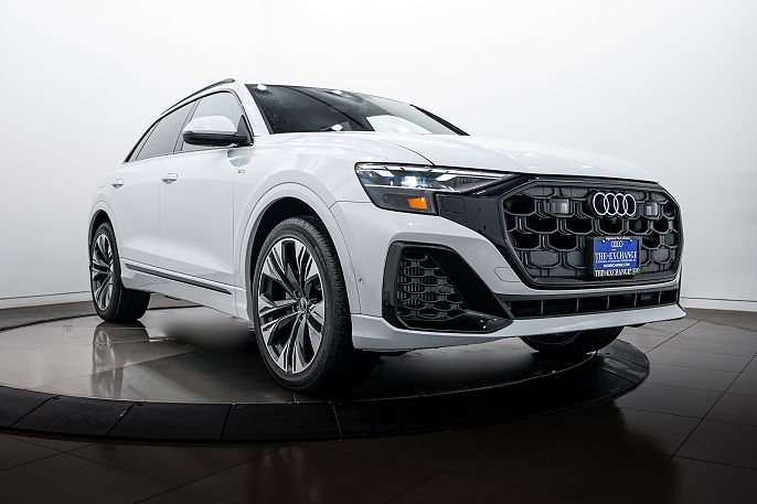 2026 Audi Q8