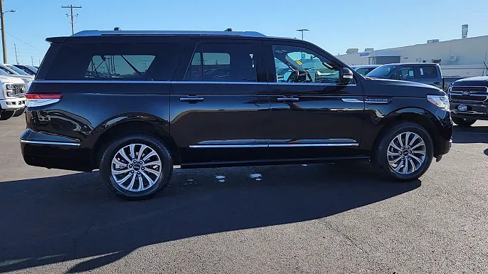 2024 Lincoln Navigator L