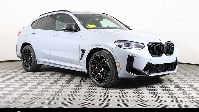 2025 BMW X4 M