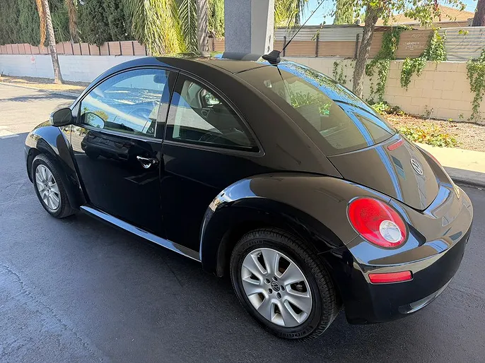 2009 Volkswagen New Beetle