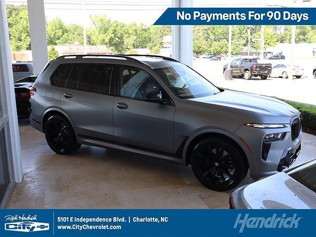2025 BMW X7