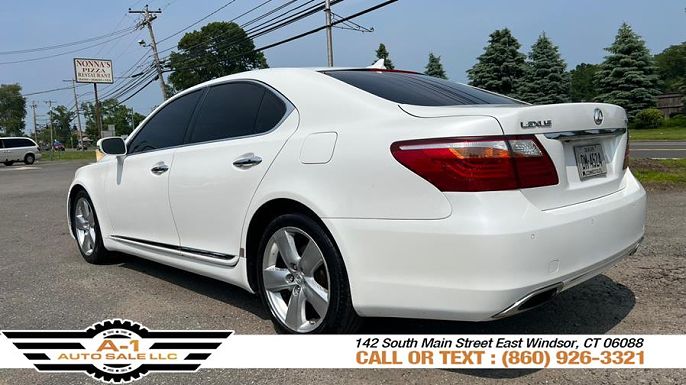 2010 Lexus LS