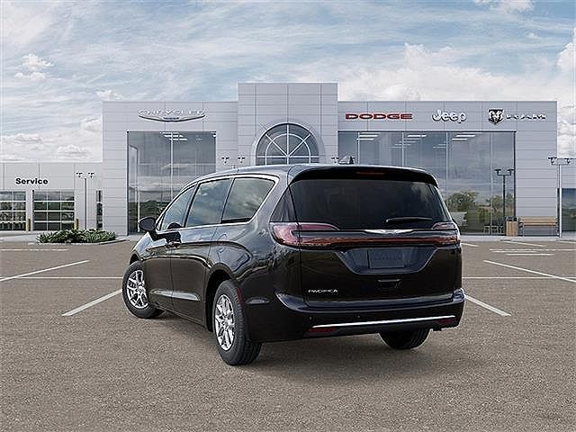 2026 Chrysler Pacifica