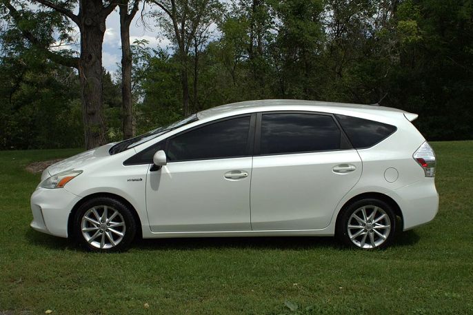 2014 Toyota Prius v