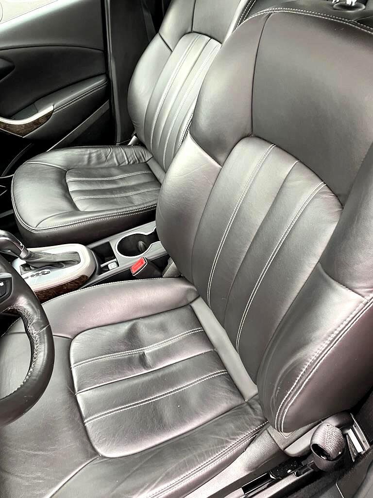 2013 Buick Verano Premium image 17