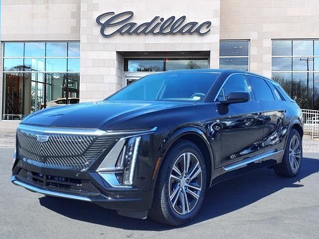 2024 Cadillac Lyriq Luxury 2 image 5