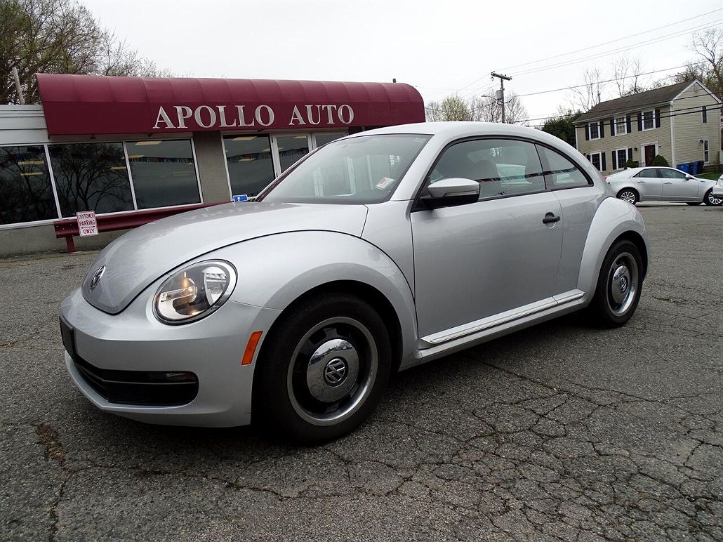 2015 Volkswagen Beetle Classic image 0