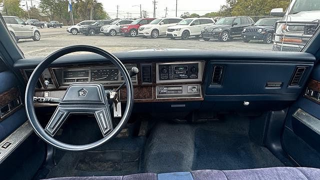 1985 Dodge 600 null image 7