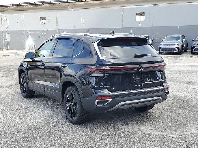 2025 Volkswagen Taos