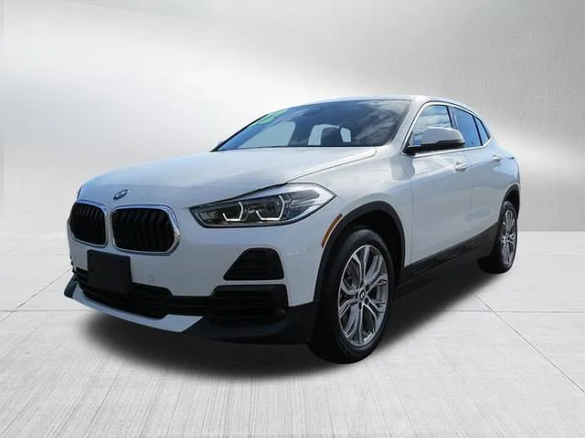 2022 BMW X2 xDrive28i image 3