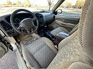 1998 Nissan Pathfinder LE image 9