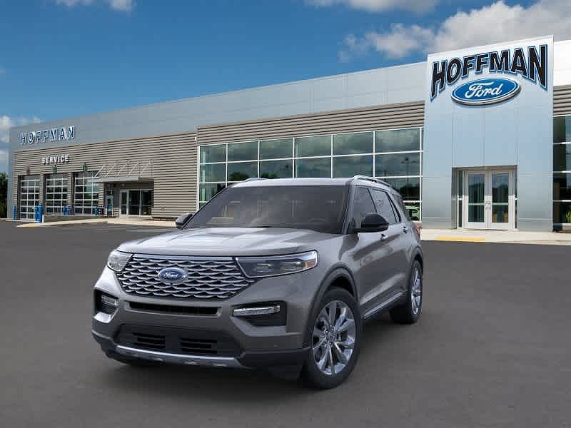 2024 Ford Explorer Platinum image 2