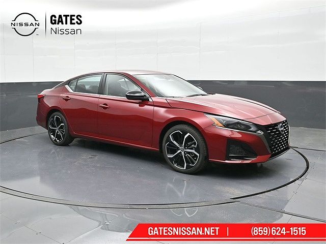 2025 Nissan Altima