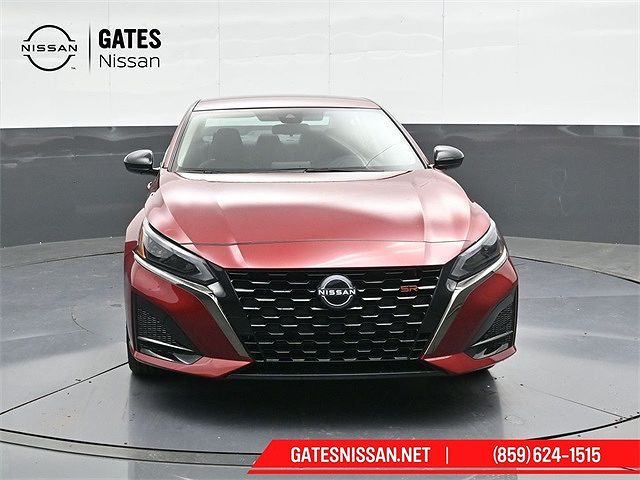 2025 Nissan Altima