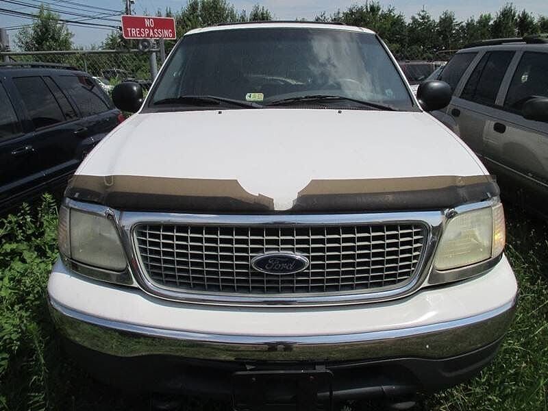 2000 Ford Expedition XLT image 1