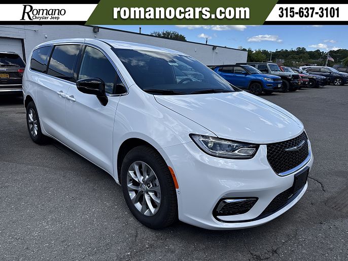 2025 Chrysler Pacifica