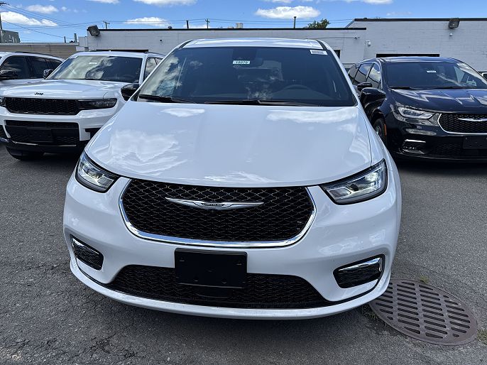 2025 Chrysler Pacifica