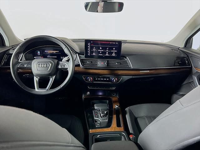2022 Audi Q5 Premium Plus image 11