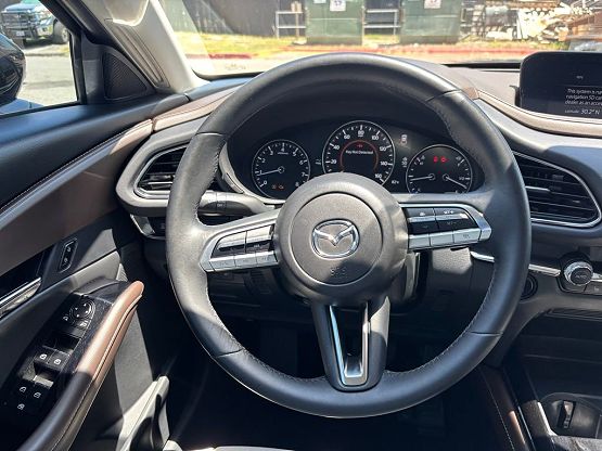2023 Mazda CX-30 2.5 S Premium photo 11