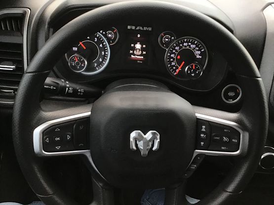 2025 Ram 1500 Tradesman photo 11