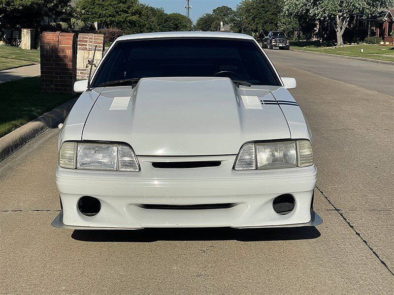 1989 Ford Mustang GT image 43