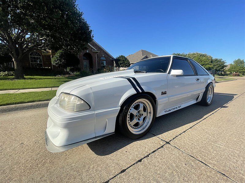 1989 Ford Mustang GT image 45