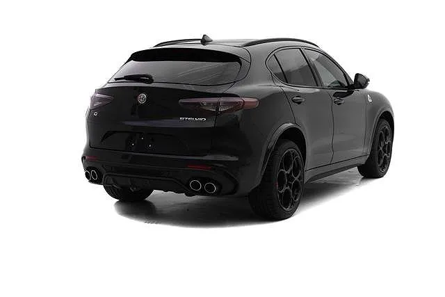 2024 Alfa Romeo Stelvio
