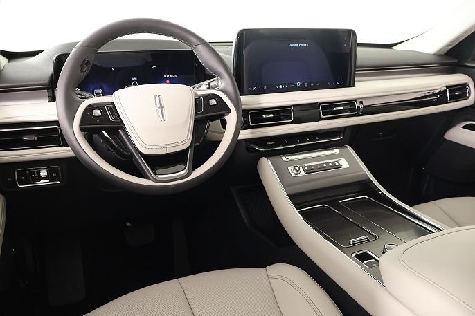 2026 Lincoln Aviator