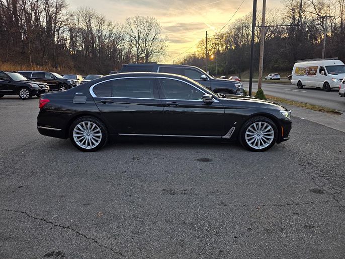2017 BMW 7 Series