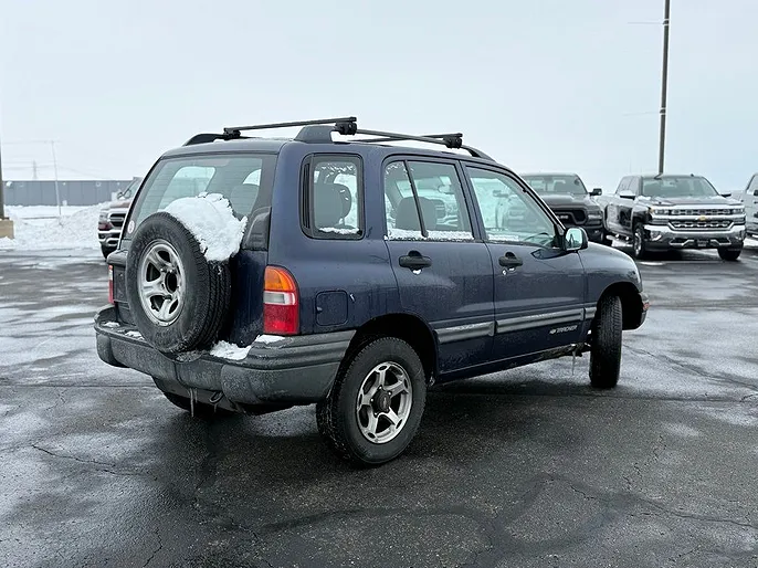 2000 Chevrolet Tracker