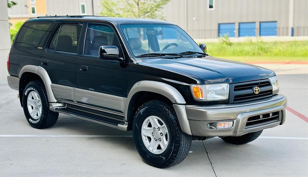1999 Toyota 4Runner Limited Edition image 2