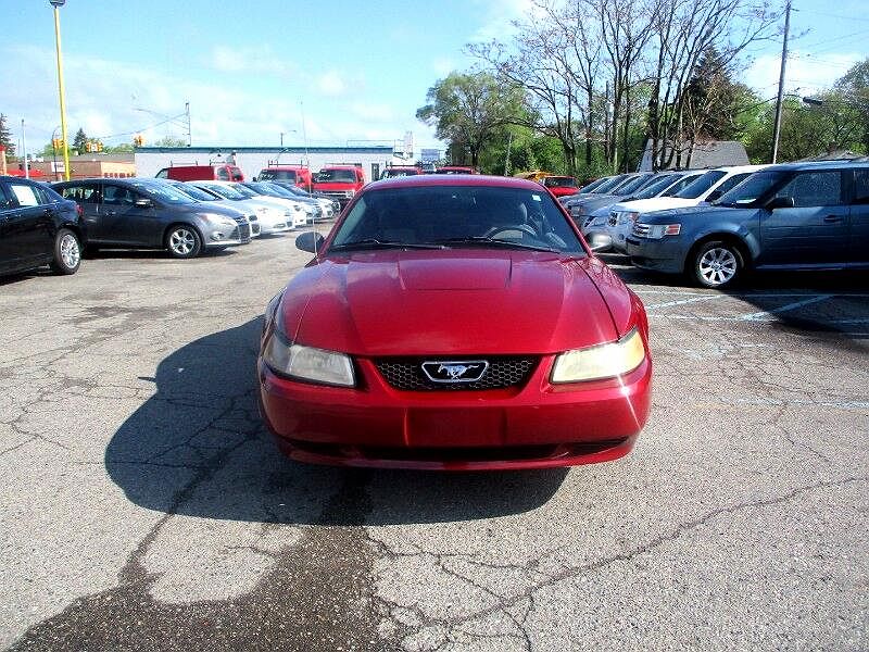 2003 Ford Mustang Standard image 2