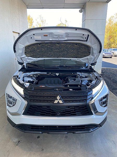 2024 Mitsubishi Eclipse Cross