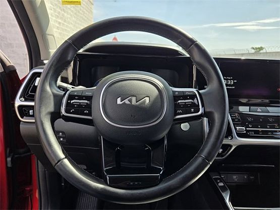 2022 Kia Sorento Plug-In Hybrid SX photo 9