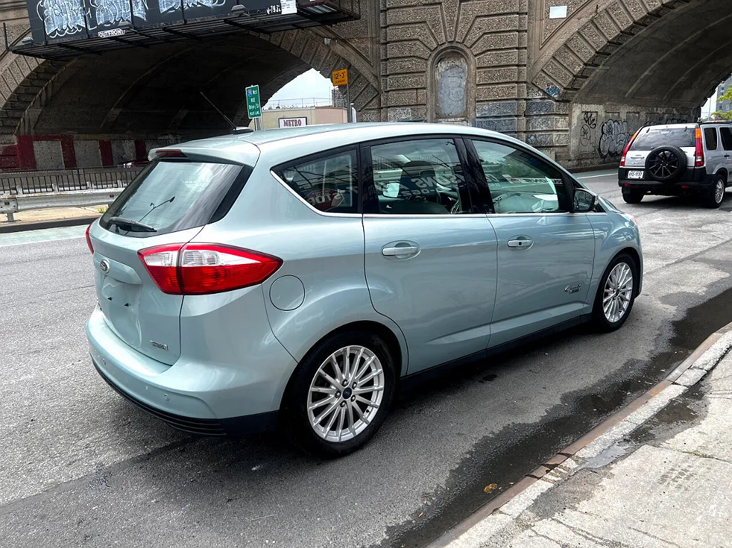 2014 Ford C-Max SEL image 1