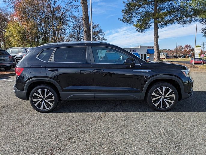 2023 Volkswagen Taos