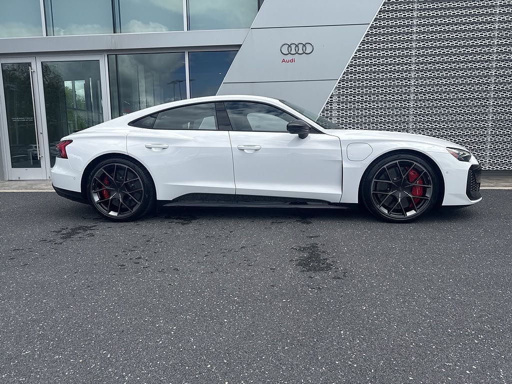 2026 Audi e-tron GT