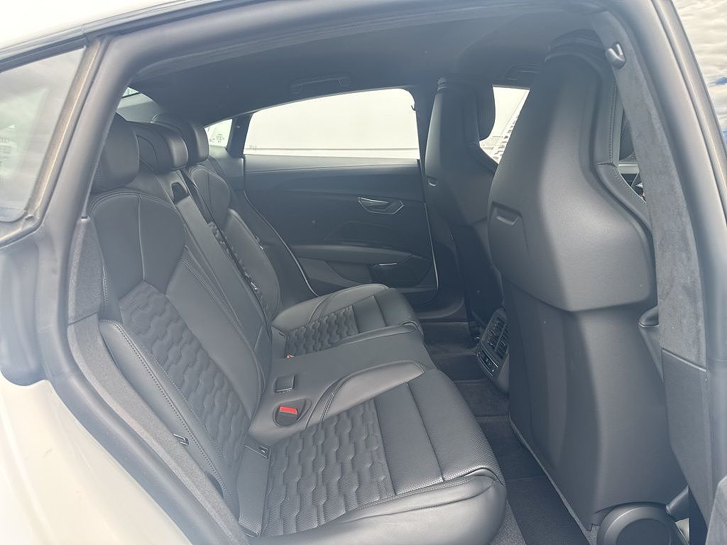 2026 Audi e-tron GT