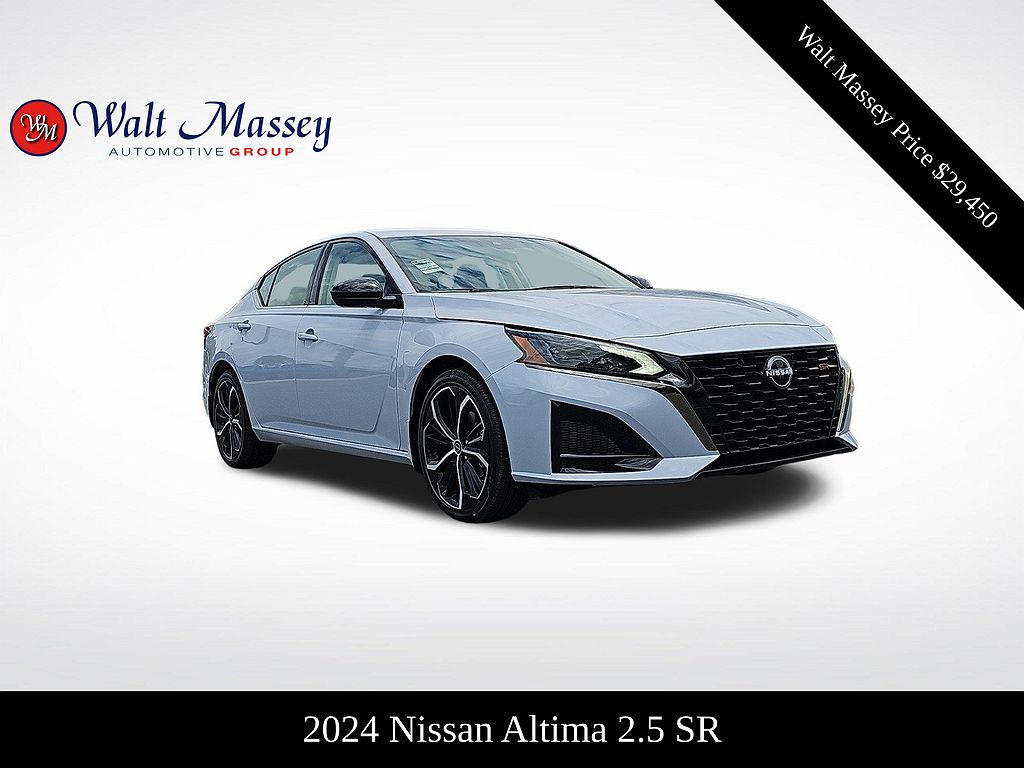 2024 Nissan Altima SR image 1