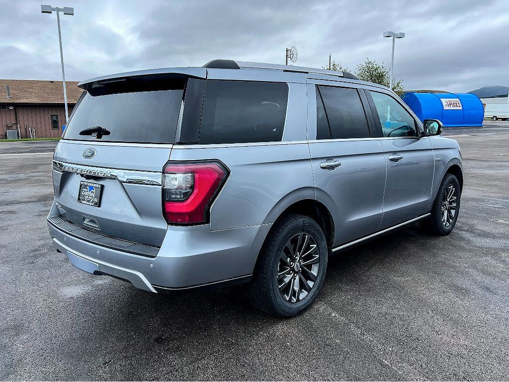2021 Ford Expedition Limited image 2