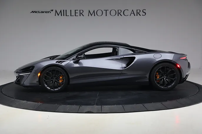 2024 Mclaren Artura