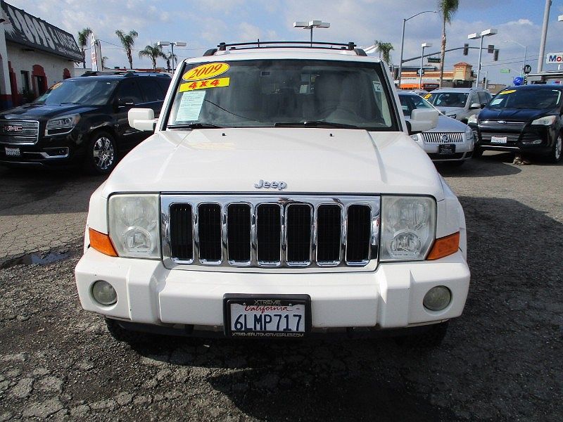 2009 Jeep Commander Limited Edition image 1